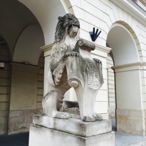 Lion sculpture at the city hall entrance